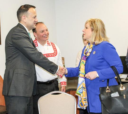 Photo of Taoiseach meeting Governor of Oklahoma, Mary Fallin